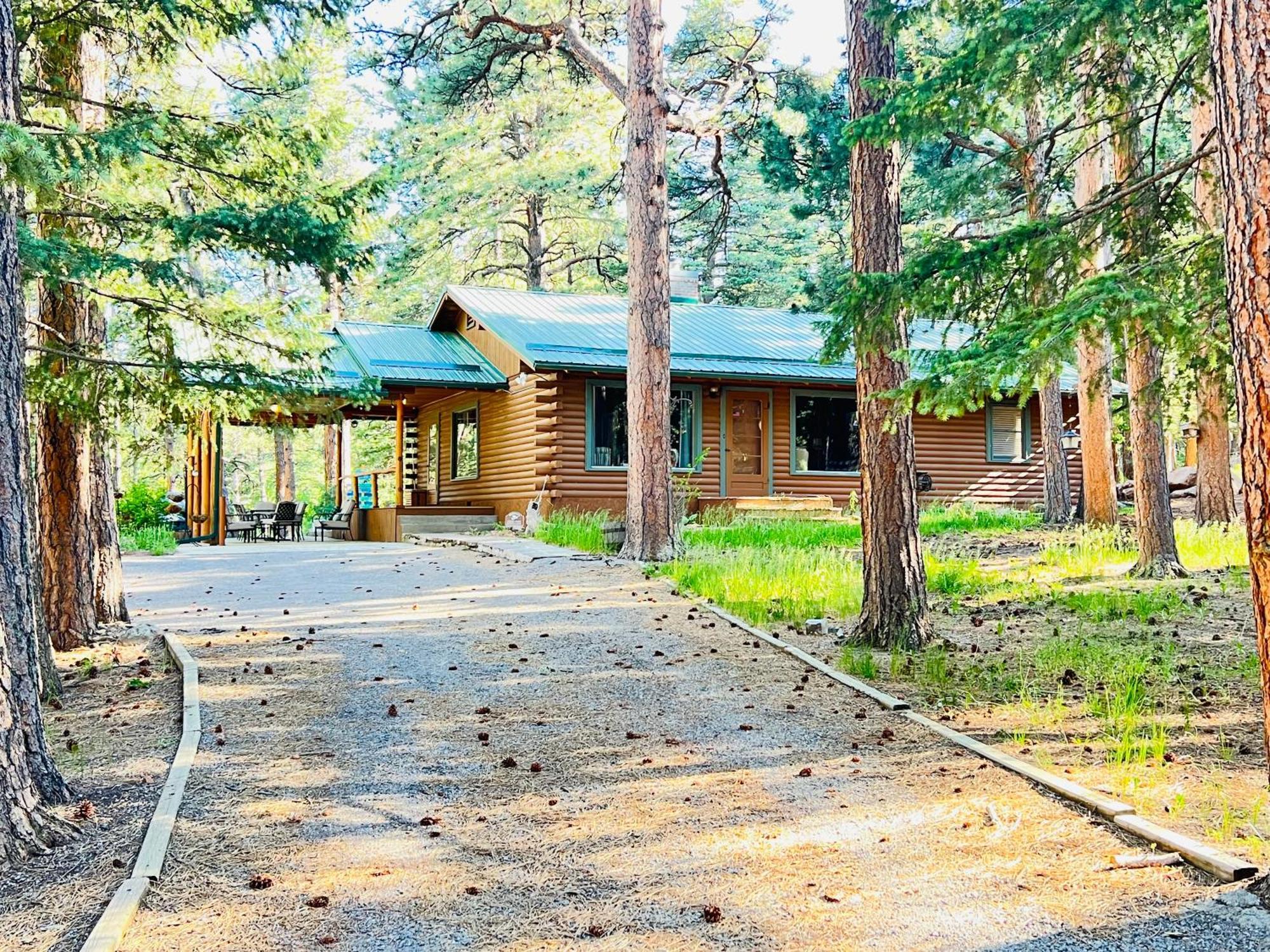 Cozy Cabin On The Creek Colorado City Exteriör bild