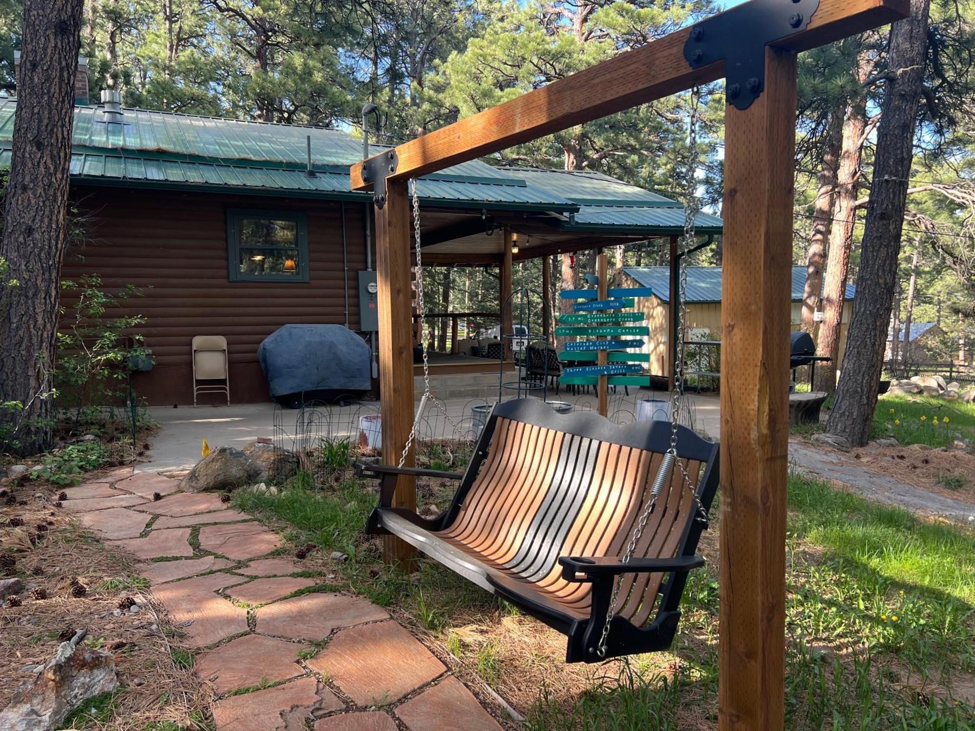 Cozy Cabin On The Creek Colorado City Exteriör bild